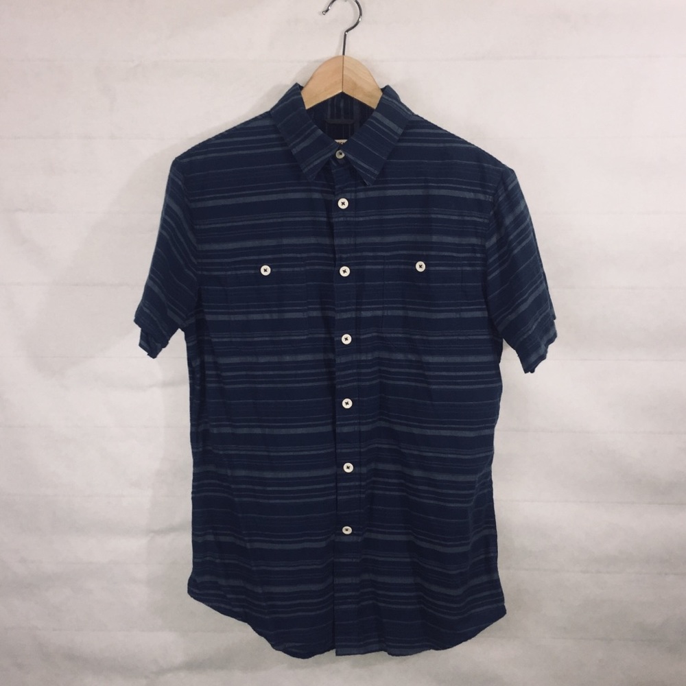 BUTTON DOWN